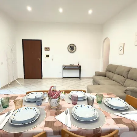 Casa Poppi In Con Giardino *