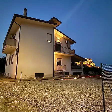 Casa Poppi In Con Giardino Rocca Imperiale